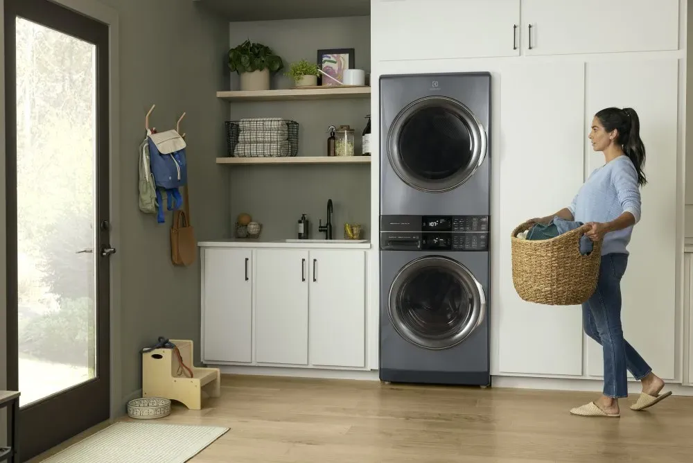 white washer and dryer